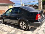Volkswagen Jetta 2005 года за 2 100 000 тг. в Астана – фото 3