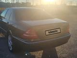 Mercedes-Benz S 320 1999 годаүшін2 700 000 тг. в Астана – фото 4