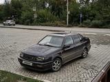 Volkswagen Vento 1993 годаүшін500 000 тг. в Семей