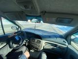 Renault Scenic 2001 года за 1 800 000 тг. в Актобе – фото 2