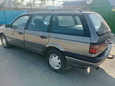 Volkswagen Passat 1993 года за 1 400 000 тг. в Шымкент