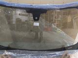 Стекло лобовое BMW x7, оригинал, OEM-номер 51 31 7 357 263 за 149 000 тг. в Алматы