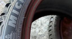 Michelin x-ice north 4 255/40-285/35R21үшін250 000 тг. в Астана – фото 2