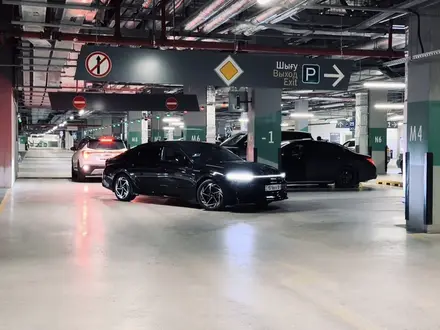 Hyundai Sonata 2023 года за 14 750 000 тг. в Астана – фото 19