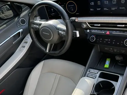 Hyundai Sonata 2023 года за 14 750 000 тг. в Астана – фото 45
