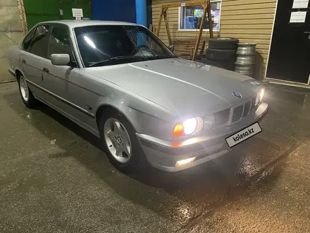 BMW 520 1990 годаүшін1 800 000 тг. в Усть-Каменогорск – фото 10