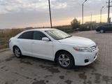 Toyota Camry 2011 года за 6 450 000 тг. в Уральск – фото 3