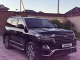 Toyota Land Cruiser 2016 годаүшін33 500 000 тг. в Тараз – фото 2