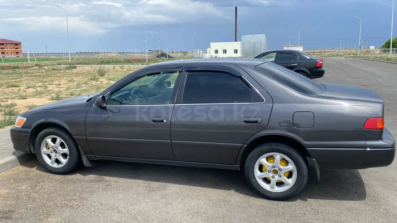 Toyota Camry, 2000