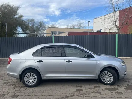 Skoda Rapid 2014 года за 5 200 000 тг. в Уральск – фото 3