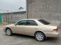 Toyota Camry 1999 годаүшін2 950 000 тг. в Шымкент