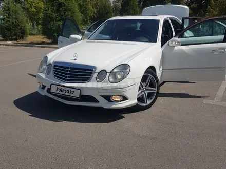 Mercedes-Benz E 240 2004 года за 7 900 000 тг. в Шымкент – фото 22