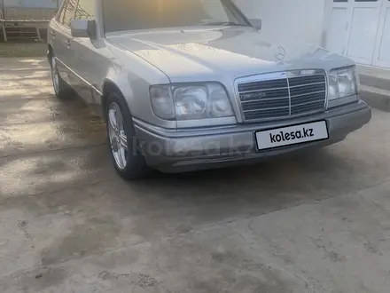 Mercedes-Benz E 220 1994 года за 3 000 000 тг. в Туркестан – фото 13
