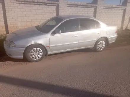 Toyota Avensis 2001 года за 2 900 000 тг. в Астана