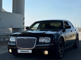 Chrysler 300C 2005 года за 5 700 000 тг. в Жанаозен