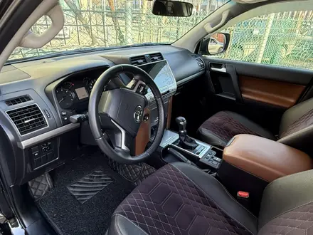 Toyota Land Cruiser Prado 2022 года за 34 200 000 тг. в Астана – фото 9