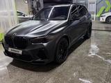 BMW X5 M 2022 года за 55 000 000 тг. в Астана