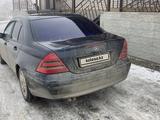 Mercedes-Benz C 180 2001 года за 1 800 000 тг. в Усть-Каменогорск – фото 3