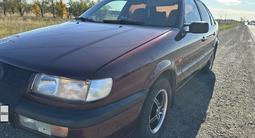 Volkswagen Passat 1994 годаүшін1 750 000 тг. в Костанай – фото 2
