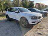 Volkswagen Tiguan 2021 года за 12 600 000 тг. в Костанай – фото 2