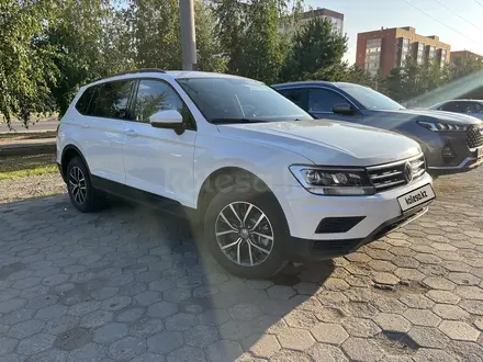 Volkswagen Tiguan 2021 года за 12 600 000 тг. в Костанай – фото 2