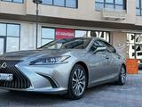 Lexus ES 250 2020 года за 23 500 000 тг. в Актау – фото 2