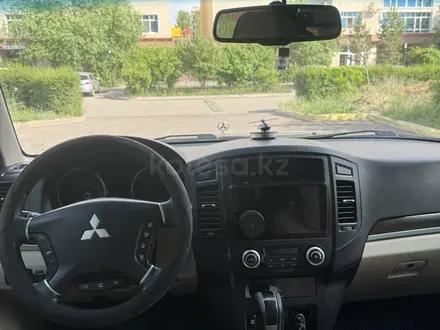 Mitsubishi Pajero 2012 года за 9 999 999 тг. в Астана – фото 12