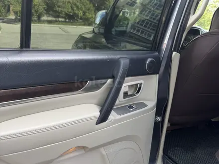 Mitsubishi Pajero 2012 года за 9 999 999 тг. в Астана – фото 13
