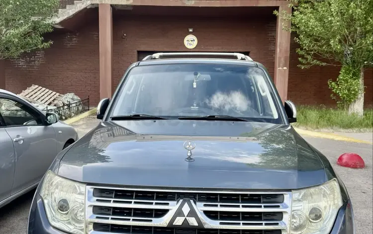 Mitsubishi Pajero 2012 года за 9 999 999 тг. в Астана