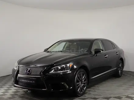 Lexus LS 600h 2015 года за 17 580 000 тг. в Астана