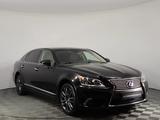 Lexus LS 600h 2015 года за 17 580 000 тг. в Астана – фото 3