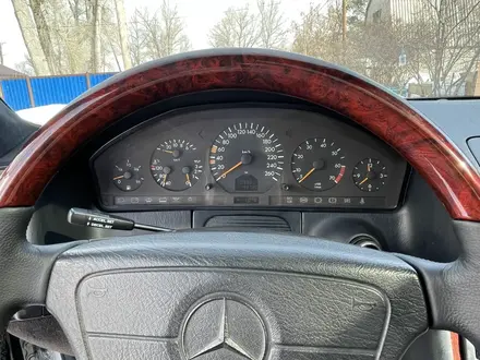 Mercedes-Benz CL 500 1998 года за 6 600 000 тг. в Актобе – фото 20