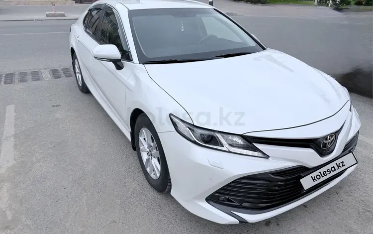 Toyota Camry 2019 годаүшін12 800 000 тг. в Атырау
