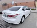 Toyota Camry 2019 годаүшін12 800 000 тг. в Атырау – фото 4