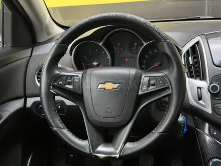 Chevrolet Cruze 2013 года за 3 000 000 тг. в Семей – фото 12