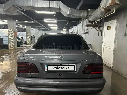 Mercedes-Benz E 230 1997 года за 2 250 000 тг. в Астана – фото 5