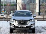 Hyundai Santa Fe 2014 года за 7 700 000 тг. в Астана – фото 2