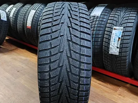 Из Кореи 275-65-17 Hankook winter icept RW10үшін69 500 тг. в Алматы