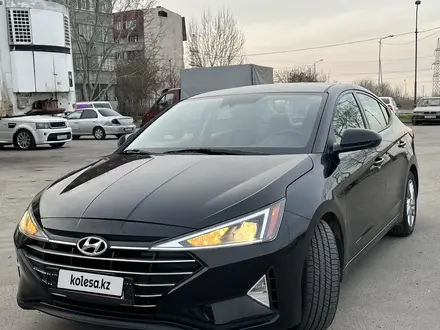 Hyundai Elantra 2019 года за 8 500 000 тг. в Алматы – фото 2