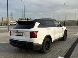 Kia Sorento 2021 года за 15 900 000 тг. в Шымкент – фото 2