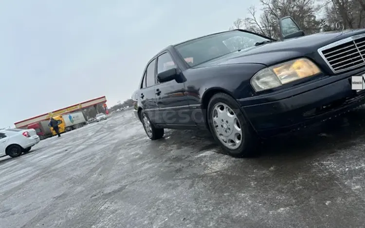 Mercedes-Benz C 200 1995 годаfor1 200 000 тг. в Алматы