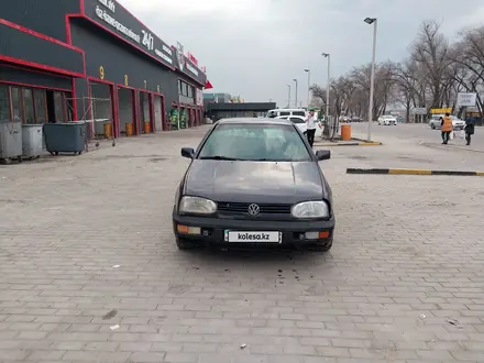 Volkswagen Golf 1993 года за 1 200 000 тг. в Алматы – фото 2