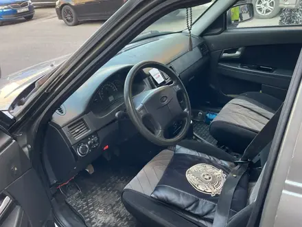 ВАЗ (Lada) Priora 2172 2011 года за 1 300 000 тг. в Астана – фото 5