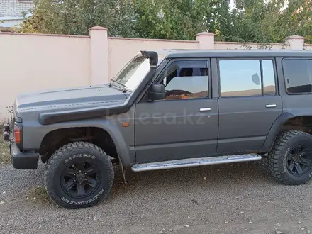 Nissan Patrol 1993 года за 5 000 000 тг. в Актобе – фото 3