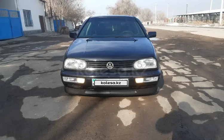 Volkswagen Golf 1998 года за 2 500 000 тг. в Алматы