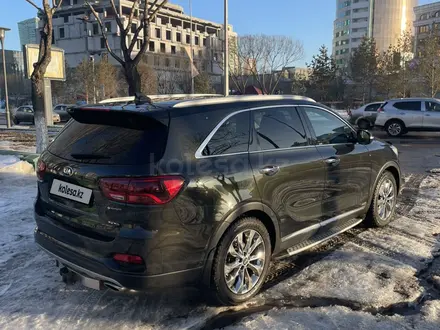 Kia Sorento 2019 года за 16 500 000 тг. в Астана