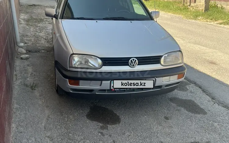 Volkswagen Golf 1996 годаүшін2 400 000 тг. в Шымкент