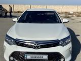 Toyota Camry 2017 года за 12 200 000 тг. в Актау – фото 2