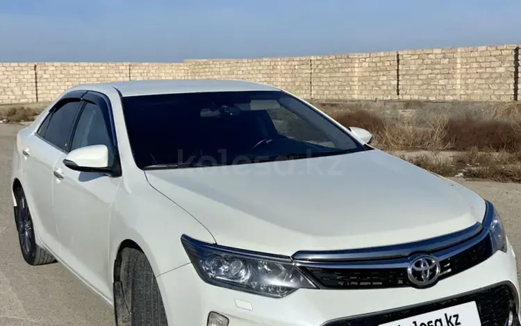 Toyota Camry 2017 года за 12 300 000 тг. в Актау