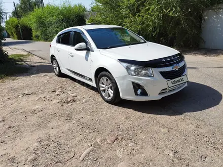 Chevrolet Cruze 2013 года за 5 600 000 тг. в Каскелен – фото 2